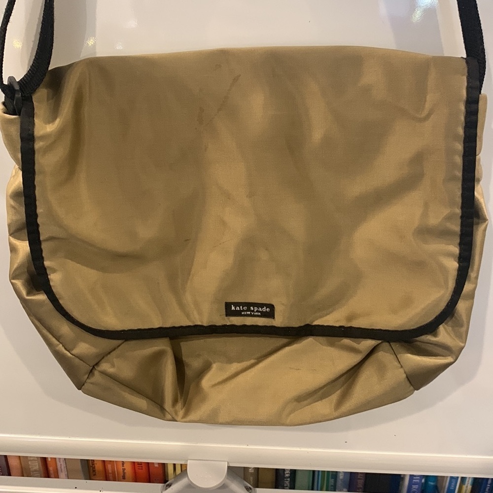 Kate spade tan and black messenger bag